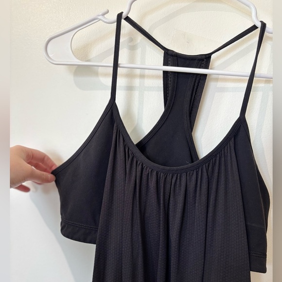 ✨Lululemon Black Built-In Bra Cami Tank - Fits Size 10 - Picture 3 of 4